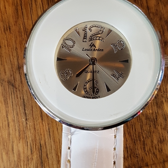 LOUIS ARDEN new old stock  Large Face  Wrist Watch - Picture 3 of 9